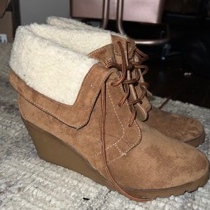 Nautica Suede Wedge Boots, Size 8